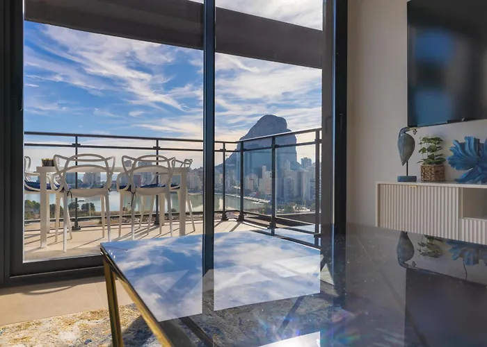 Sunrise Tower - Great Location - 5 Minutes Walk To The Sea Apartament