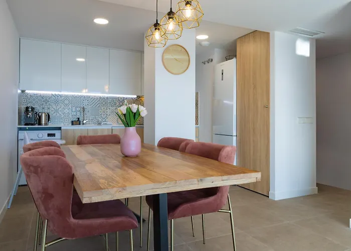 Sunrise Tower - Great Location - 5 Minutes Walk To The Sea Apartament